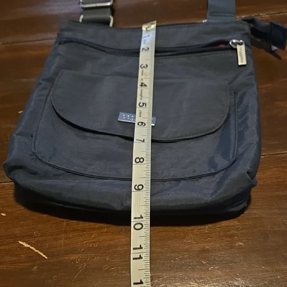 Black Crossbody Bag - Picture 12 of 13